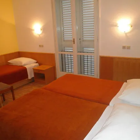 Ξενοδοχείο Zora Pavilions