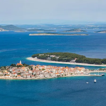 Zora Pavilions Ξενοδοχείο Primošten