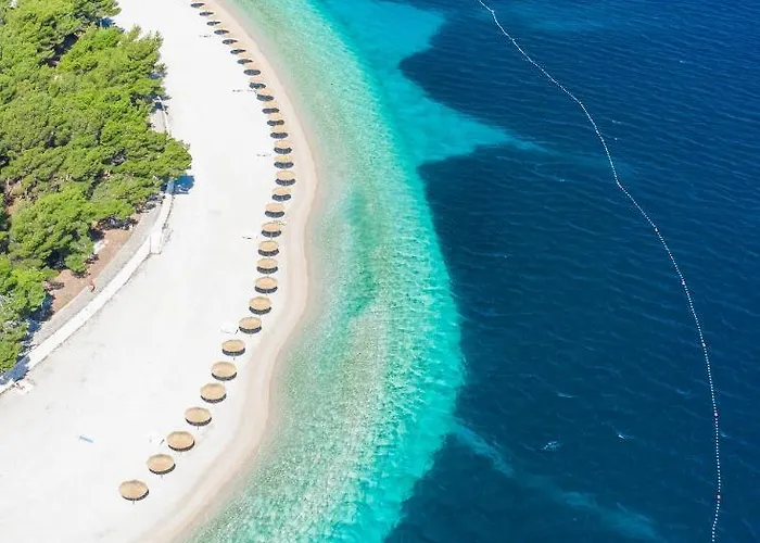 Hotel Zora Pavilions 2*