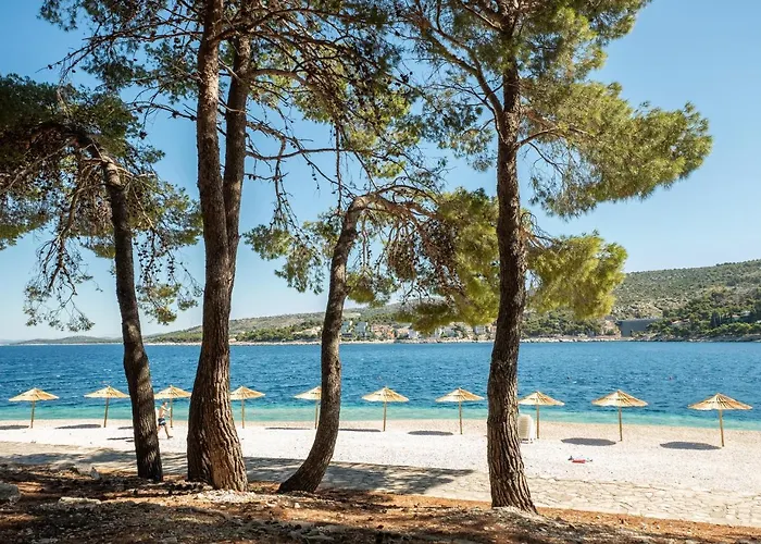 Zora Pavilions Ξενοδοχείο Primošten